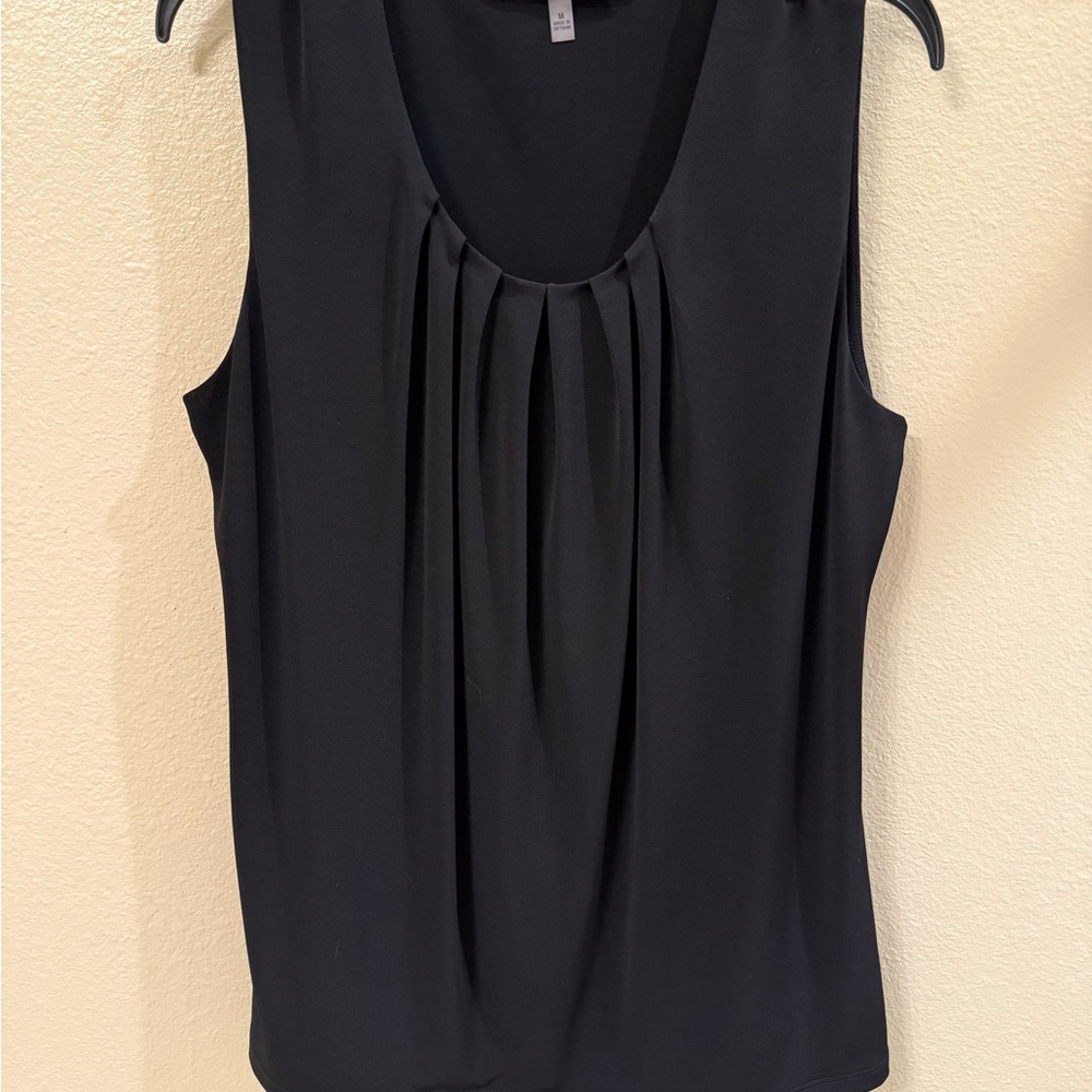 Kasper Black Sleeveless Blouse